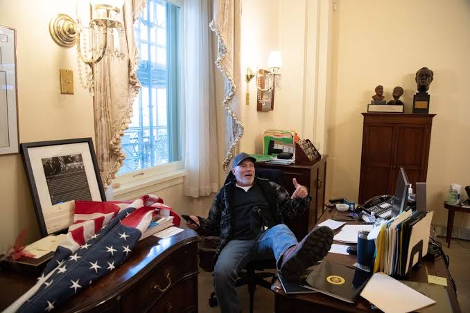  Man With Foot Up On Desk In Pelosi’s Office At Capitol Arrested