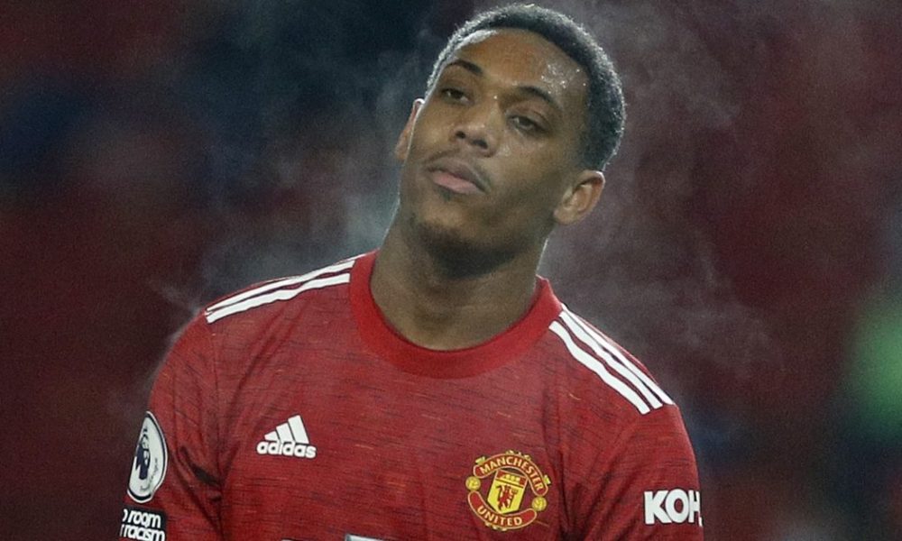  Anthony Martial: Man Utd and Sevilla agree loan deal for forward